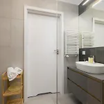 Apartman Stylowy Z Dwiema Sypialniami Balkonem I Parkingiem By Renters Katowice