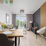 Apartman Stylowy Z Dwiema Sypialniami Balkonem I Parkingiem By Renters Katowice