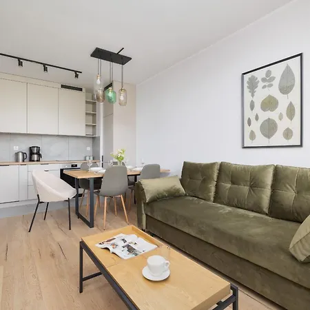 Stylowy Z Dwiema Sypialniami Balkonem I Parkingiem By Renters 아파트