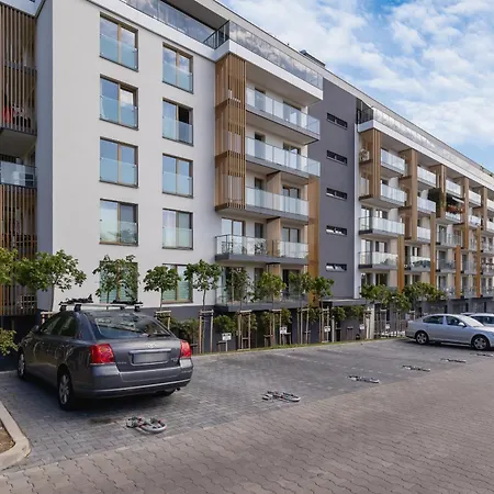 Stylowy Z Dwiema Sypialniami Balkonem I Parkingiem By Renters * Катовице