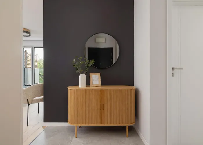 Stylowy Z Dwiema Sypialniami Balkonem I Parkingiem By Renters Apartamento Katowice