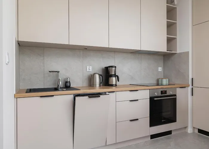 Stylowy Z Dwiema Sypialniami Balkonem I Parkingiem By Renters Apartamento *