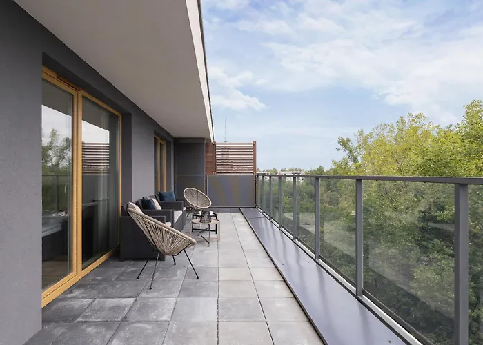 Stylowy Z Dwiema Sypialniami Balkonem I Parkingiem By Renters Katowice